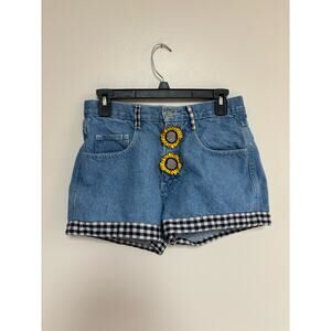 Maximum Energy shorts denim sunflower gingham high rise preppy vintage small